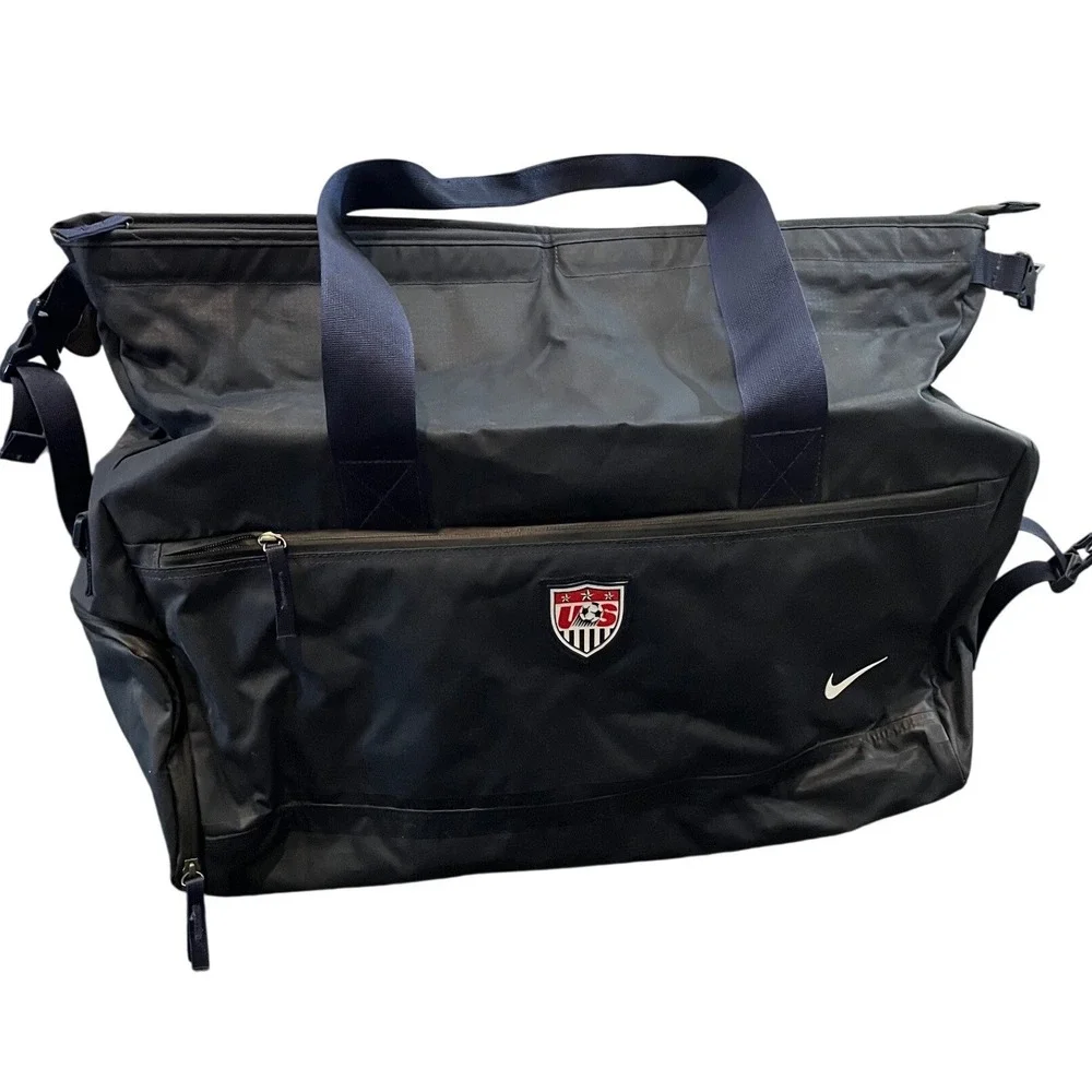 Nike Duffel Bag Unisex Large Navy US Soccer USMNT Training Gym Travel Duffel